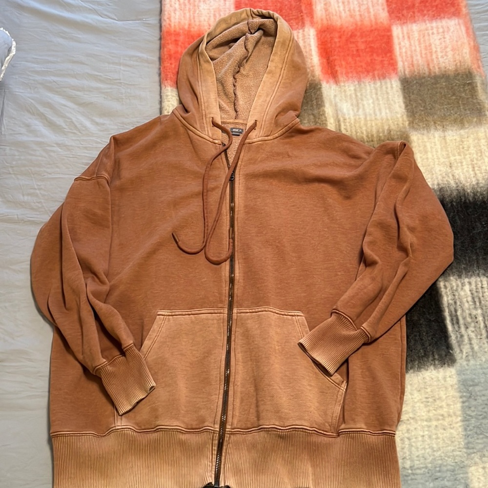Brown zip up sweatshirt